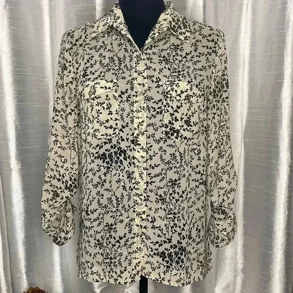 Evan-Picone Women’s Petite Medium Leaf Floral Print Button Down Long Sleeve Top - Picture 2 of 9